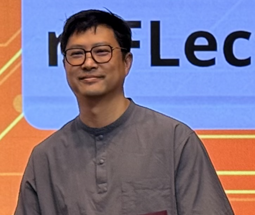 Assistant Professor Thanis Tangkitjaroenkun
